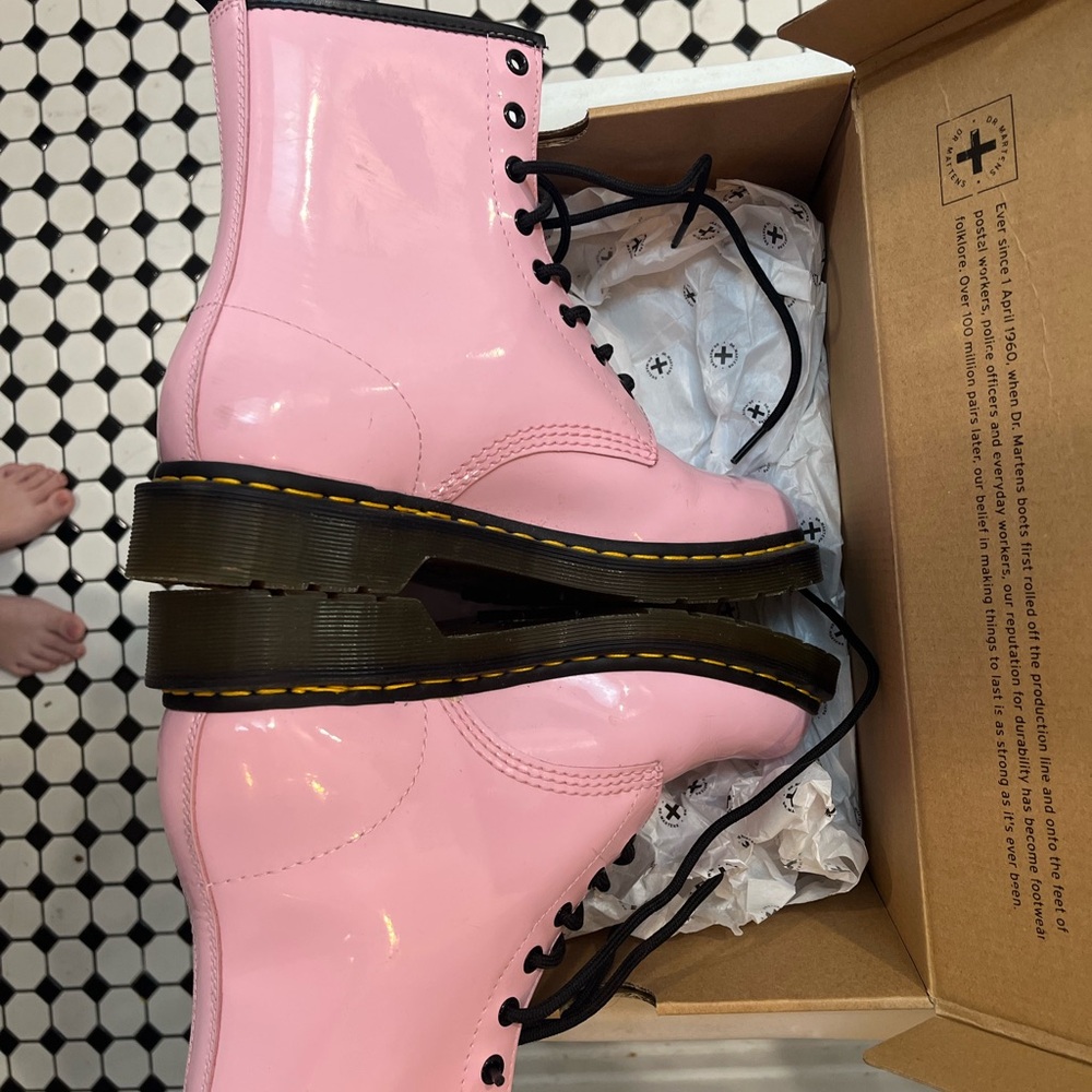 Pink Dr Martens - Picture 4 of 10